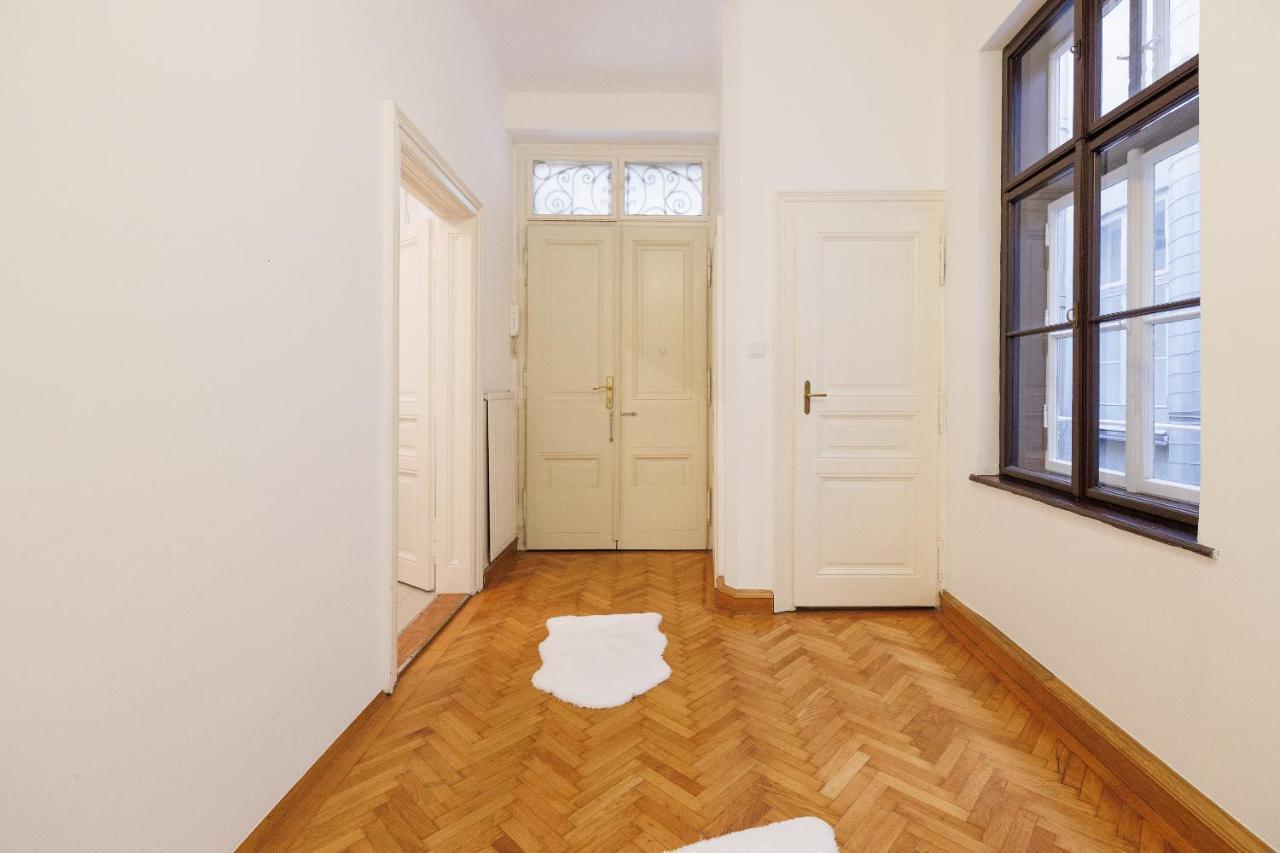 Central Apartment - Private Sauna Viena Exterior foto